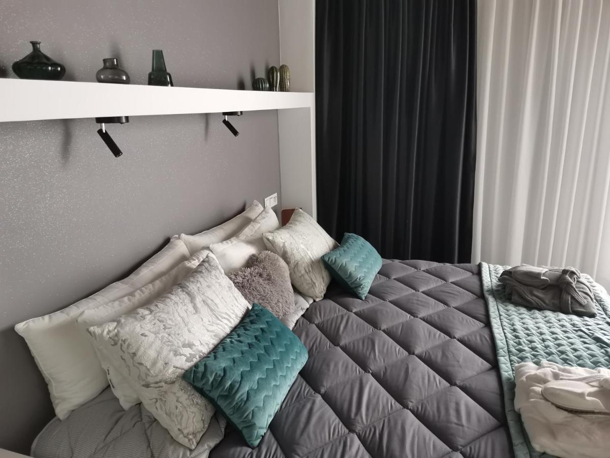 Ferienwohnung Fg Albayzin Apartamento Deluxe Con Terraza Vistas Y Parking Gratis Granada Exterior foto