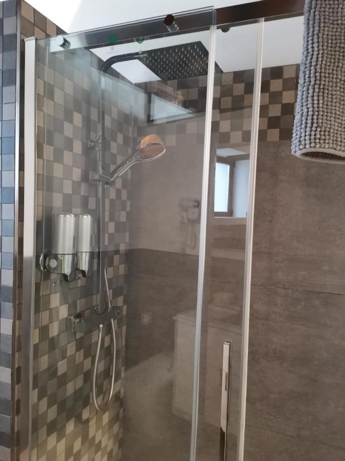 Ferienwohnung Fg Albayzin Apartamento Deluxe Con Terraza Vistas Y Parking Gratis Granada Exterior foto